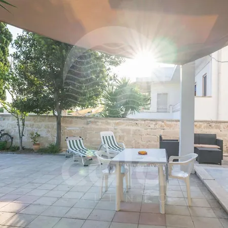 Martina - A 190m By Cala Salento Chalet